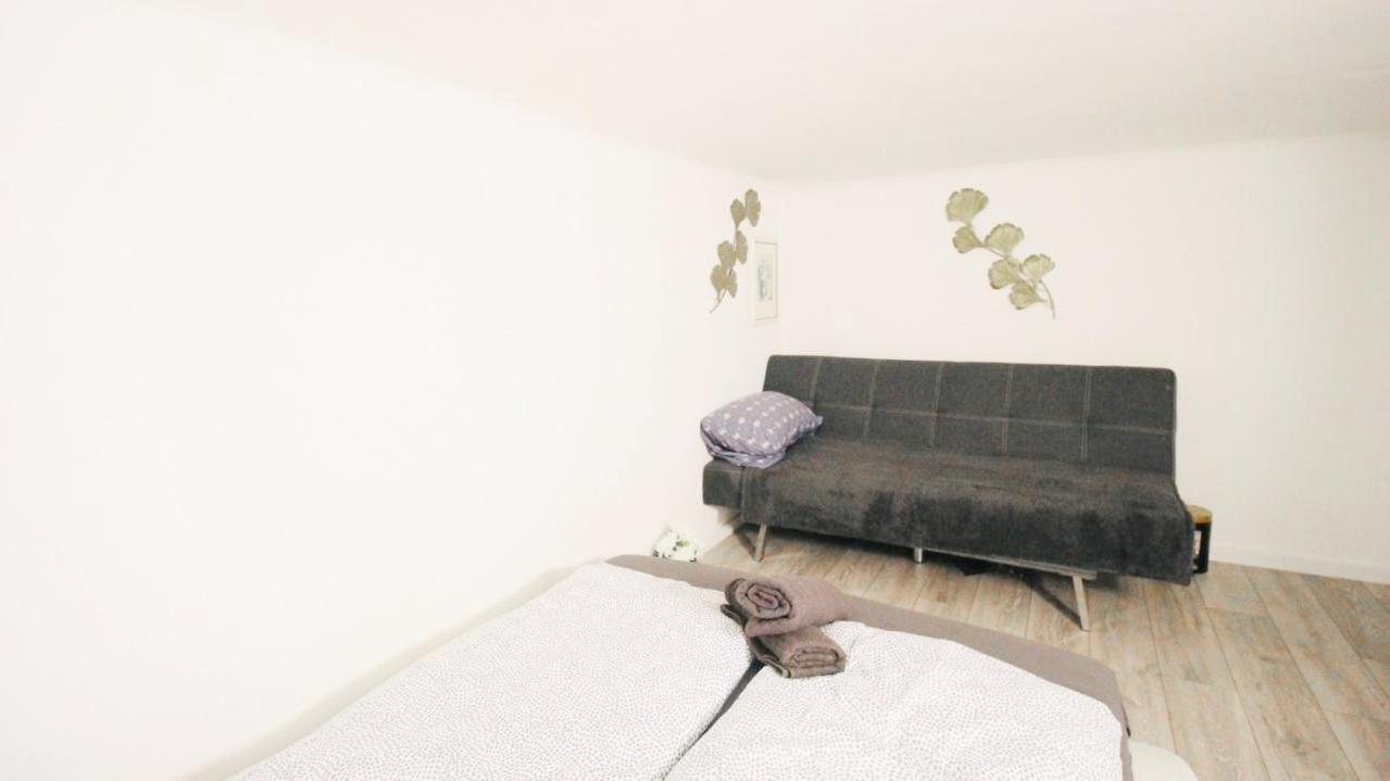 Comfortable Rooms In Akh Area Vienna Exterior photo