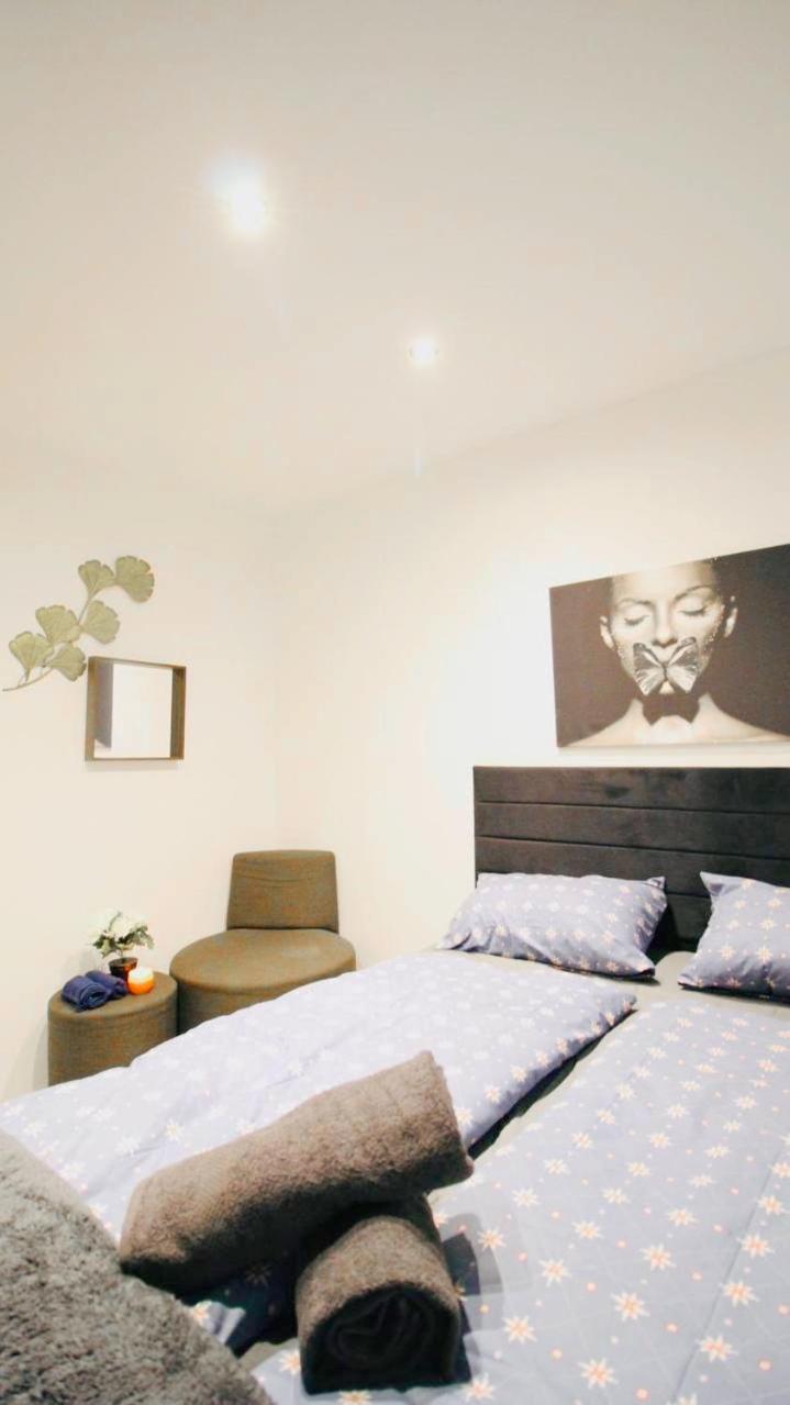 Comfortable Rooms In Akh Area Vienna Exterior photo