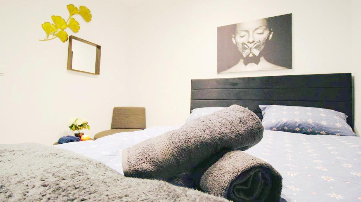 Comfortable Rooms In Akh Area Vienna Exterior photo